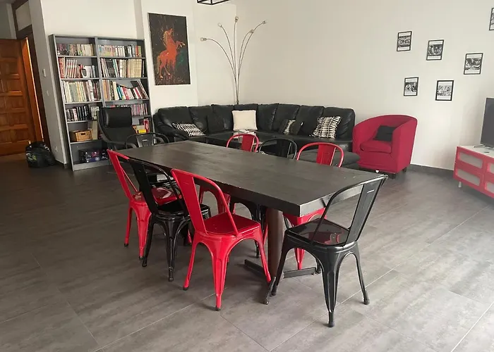 Casa Oliva -Situe Au 2Eme Etage Sans Ascenseur
